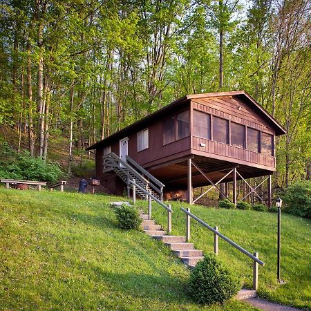 Salt Fork State Park Lodge And Conference Center Cambridge Exterior photo
