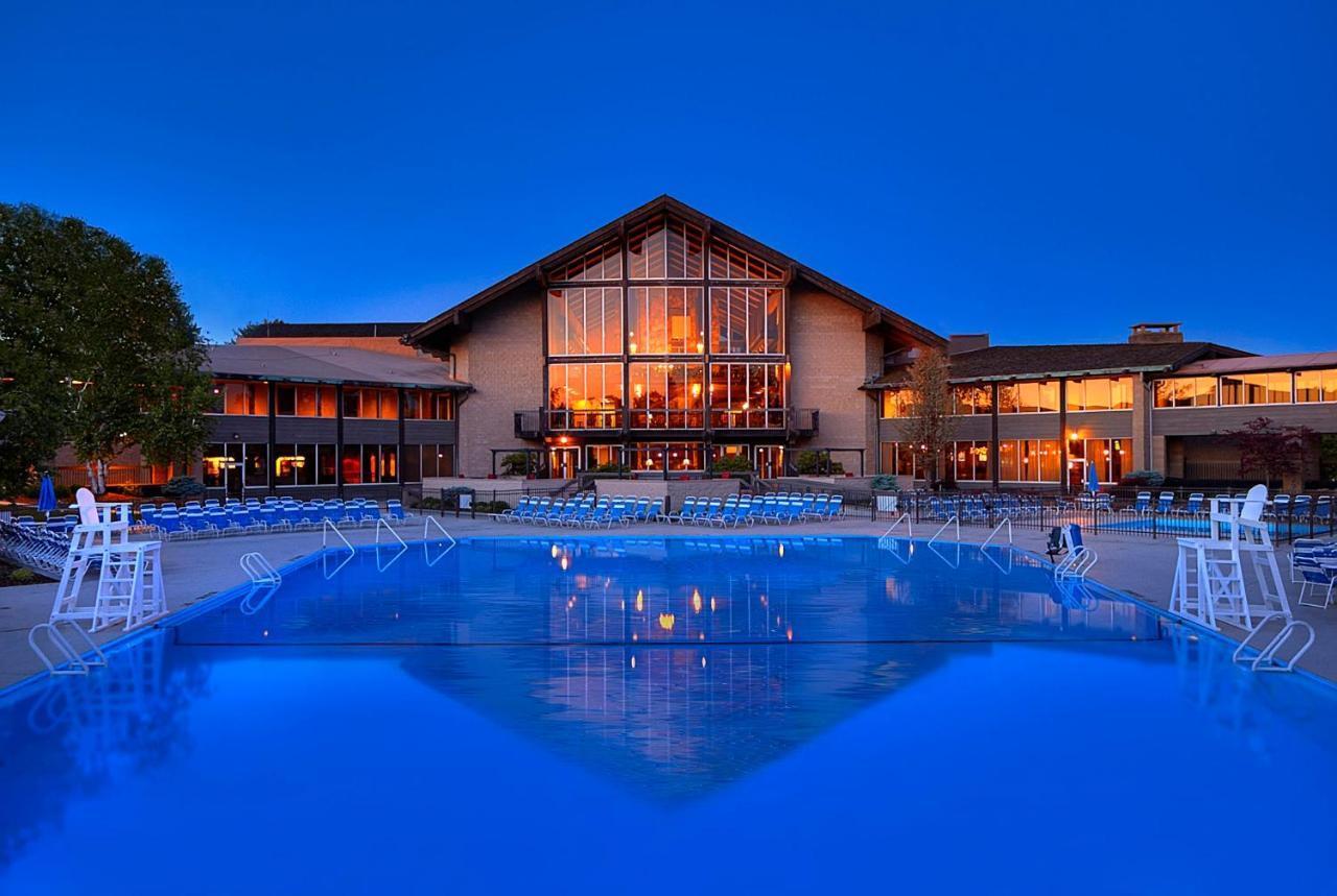 Salt Fork State Park Lodge And Conference Center Cambridge Exterior photo