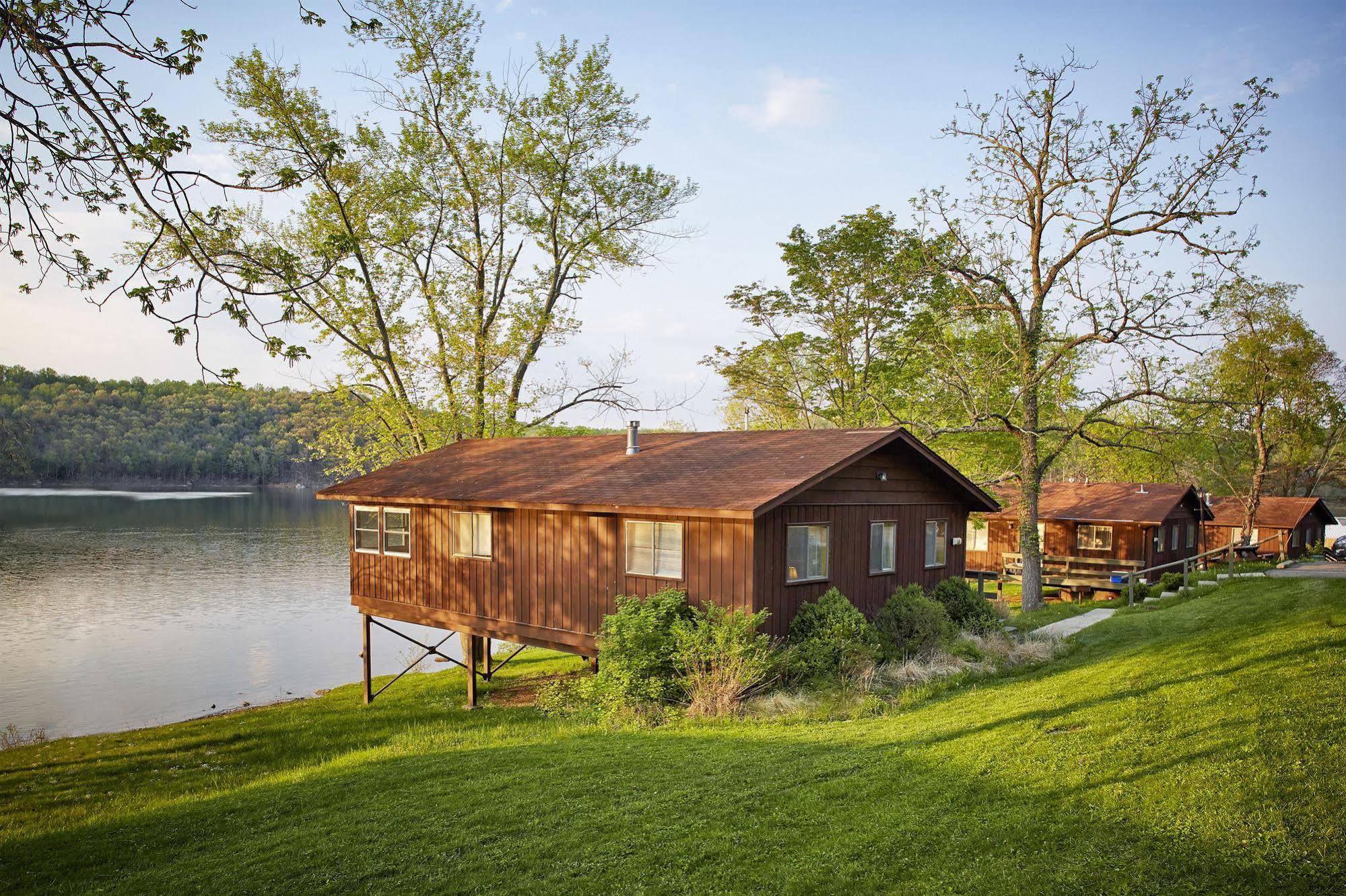 Salt Fork State Park Lodge And Conference Center Cambridge Exterior photo